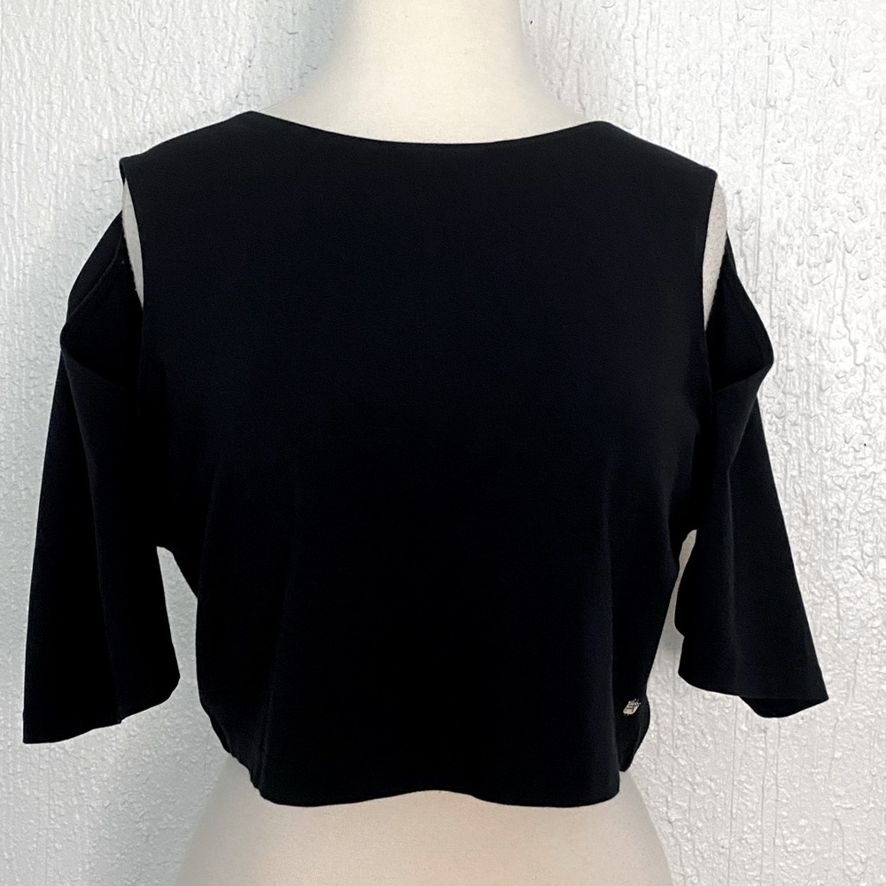 Fabletics athliesure cut out crop top